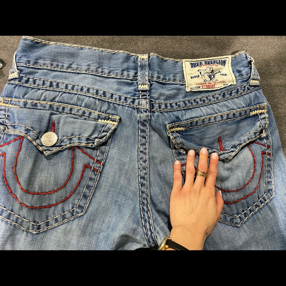 True religion jeans. Slightly used, great condition.
Size 34